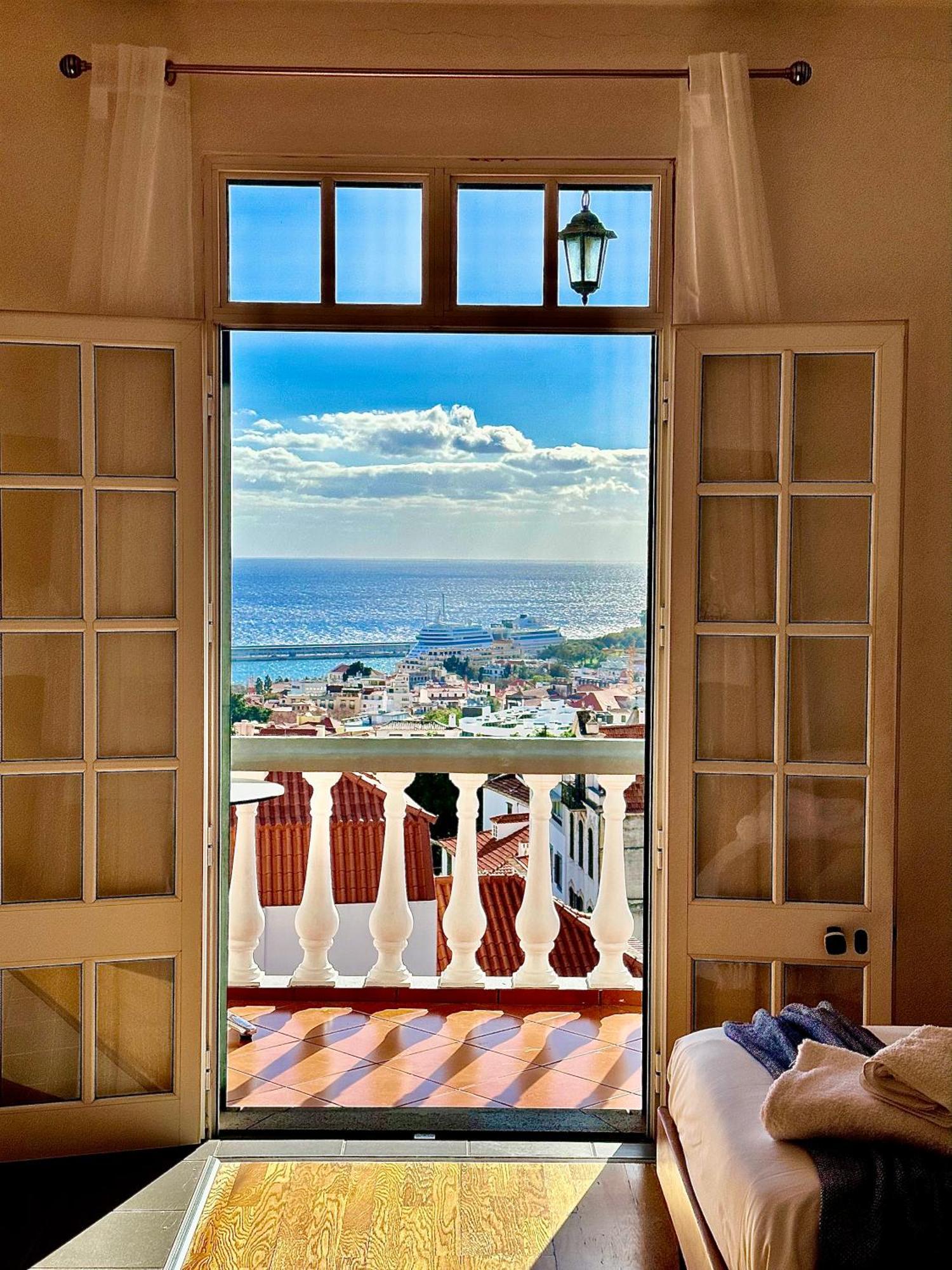 Valhalla Panorama - The Old Residencial Pina Funchal  Room photo